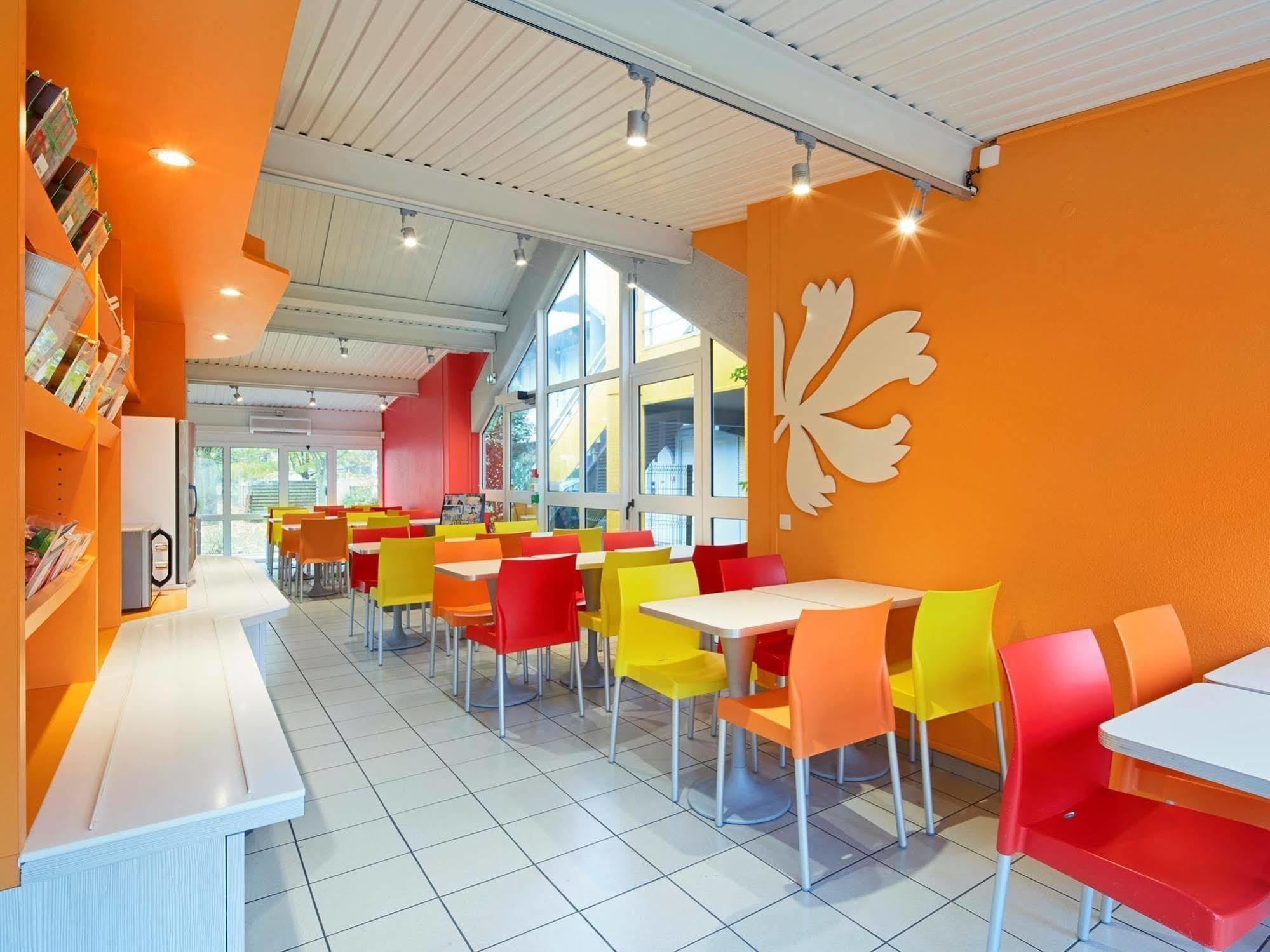 Premiere Classe Marne La Vallee - Torcy Torcy (Seine-et-Marne) Exterior foto